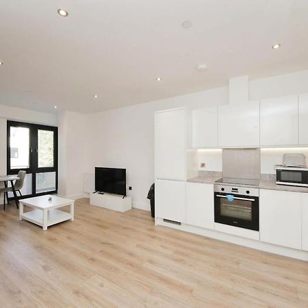 Modern Comfort 1 Bed Apartment Broadoaks, Sulihull Solihull Exterior foto